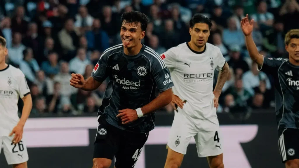 Adı Galatasaray ile anılıyordu: Eintracht Frankfurt’tan Can Uzun açıklaması!