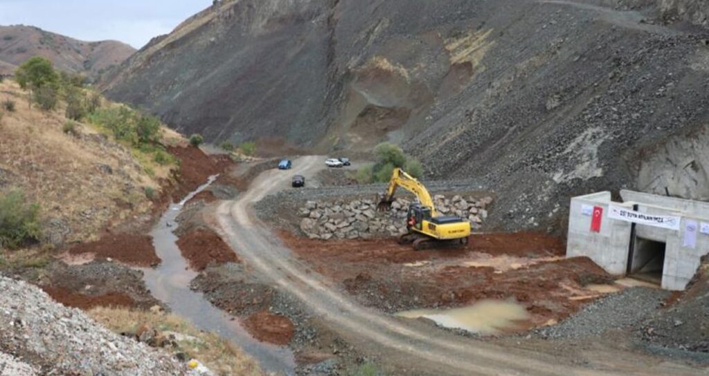 Erzincan Ballı Barajı’na 22 kat ‘daha ballı’ ihale
